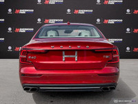 Come see this 2021 Volvo S60 Inscription before it's too late! *This Volvo S60 Is Competitively Pric... (image 4)