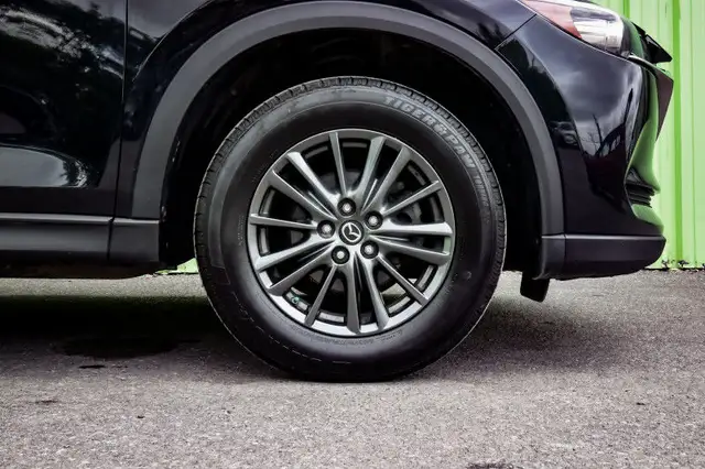 2019 Mazda CX-5 GX • HEATED SEATS • CP/AA • ACTIVE BRAKE ASSIST in Cars & Trucks in Ottawa - Image 9