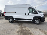 BLACK CLOTH FRONT BUCKET SEATS,BRIGHT WHITE,CARGO PARTITION W/SLIDING WINDOW,TIRES: LT225/75R16E BSW... (image 3)