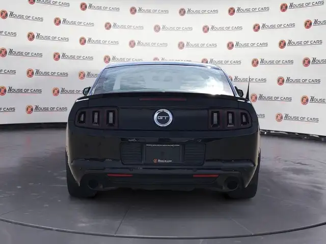 2014 Ford Mustang 2dr Cpe V6 / Heated Seats in Cars & Trucks in Calgary - Image 6