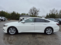 2018 HONDA ACCORD LX (Comes Certified, Car Fax is Available) The 2018 Accord LX is a roomy, efficien... (image 5)