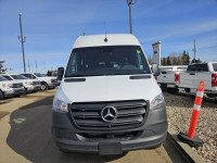 2023 Mercedes-Benz Sprinter Passenger Van 2500 High Roof I4 Gas 170" 12 Passengers, 4 Cylinder Gas,... (image 9)