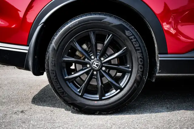2024 Honda CR-V Sport • SUNROOF • POWER LIFTGATE • HEATED SEATS in Cars & Trucks in Kingston - Image 7