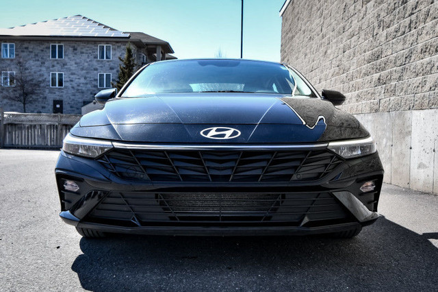 2024 Hyundai Elantra Essential IVT • LOW MILEAGE • HEATED SEATS in Cars & Trucks in Cornwall - Image 4