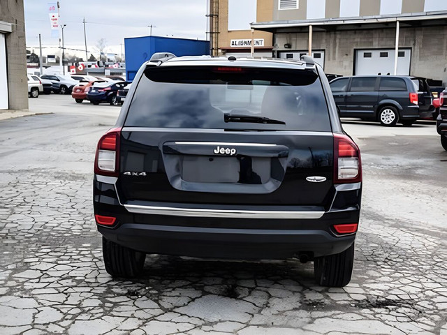 2016 Jeep Compass 4WD High Altitude LEATHER ROOF WE FINANCE ALL  in Cars & Trucks in London - Image 2