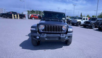 Four Wheel Drive. Cloth Interior. 12.3 Inch Touchscreen. Bluetooth. Apple CarPlay/Android Auto. Remo... (image 3)