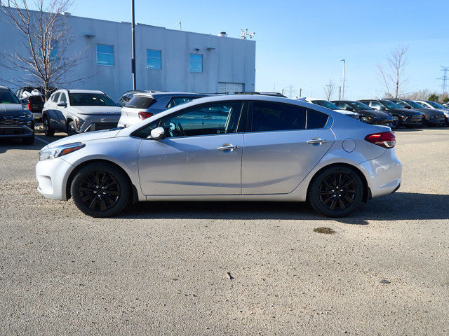 2018 Kia Forte EX | Backup Cam | Keyless Entry | Heated Seats in Cars & Trucks in Edmonton - Image 2