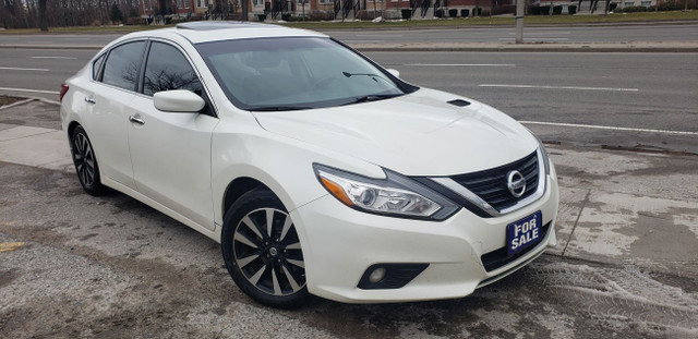 2018 Nissan Altima 2.5 SV , SUNROOF , HANDSFREE BLUETOOTH AUDIO  in Cars & Trucks in City of Toronto