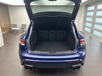 Porsche Macan 2022 in very good condition, delivered with a single key and winter kit included - per... (image 3)