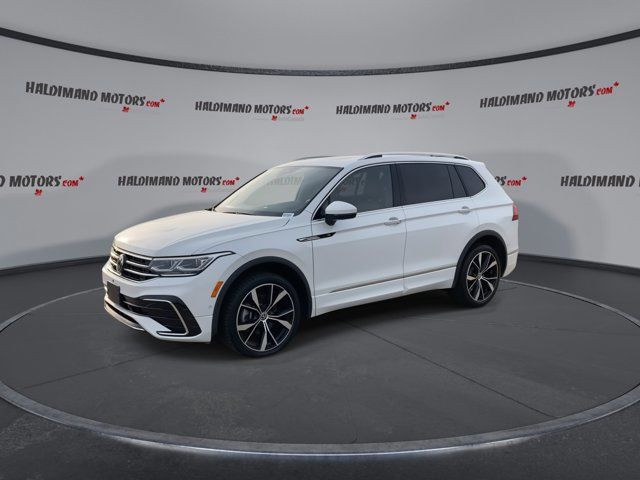 2024 Volkswagen Tiguan Highline R-Line in Cars & Trucks in Hamilton - Image 4