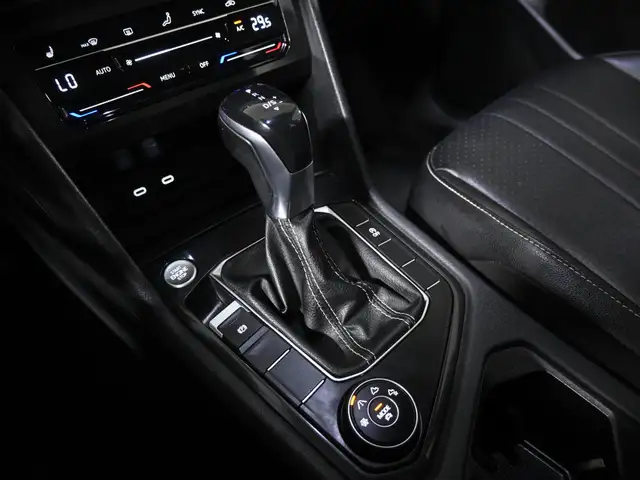 2022 Volkswagen Tiguan Comfortline Leather Adaptive Cruise Digit in Cars & Trucks in Kitchener / Waterloo - Image 22