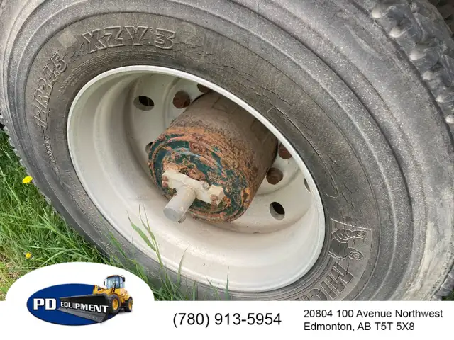 2006 Western Star 4900SA T/A Sleeper Planetary Winch Tractor in Heavy Trucks in St. Albert - Image 11