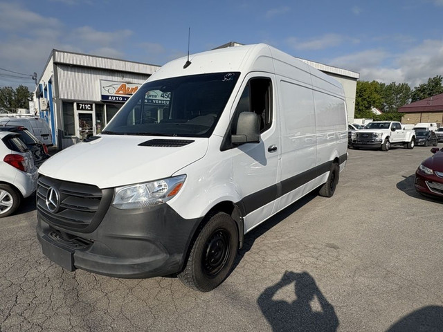 2020 Mercedes-Benz Sprinter ALLONGER in Cars & Trucks in Laval / North Shore - Image 2