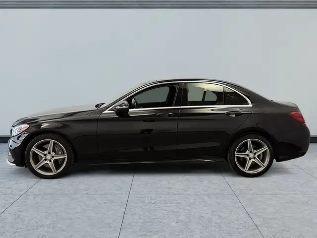 2016 Mercedes-Benz C-Class C 300 4matic Toit pano Cuir Camera Cr in Cars & Trucks in Laval / North Shore - Image 6