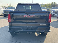 AMVIC Licensed Dealer Pristine and proficient, the 2020 GMC Sierra 1500 Denali beckons those who dem... (image 6)
