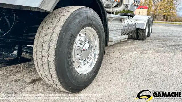 2021 WESTERN STAR 4900SA HIGHWAY / SLEEPER TRUCK / TRACTOR in Heavy Trucks in Chilliwack - Image 19
