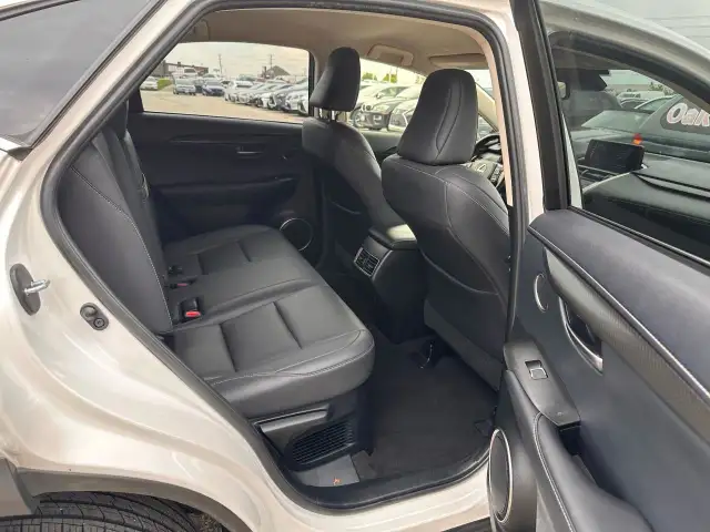 2020 Lexus NX NX 300 in Cars & Trucks in Oakville / Halton Region - Image 19