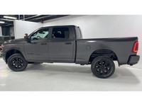 ENGINE: 6.4L V8 HEMI HD (STD),Four Wheel Drive,Tow Hitch,Power Steering,ABS,4-Wheel Disc Brakes,Brak... (image 6)