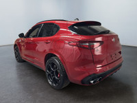 Decouvrez la fusion parfaite entre performance italienne et elegance raffinee avec ce superbe Alfa R... (image 4)