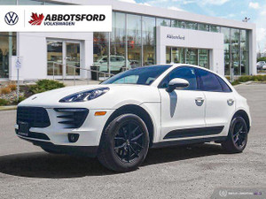 2018 Porsche Macan AWD | Turbocharged | Park Assist | Lane Assist | Hands-Free Liftgate | Heated Steering Wheel |