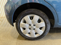 Welcome Ontario customers! All our vehicles are Ontario safety check/e-tested. We offer financing ad... (image 6)