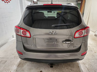 Excellent value in this 12 Santa Fe Limited with roof, leather, navigtion, backup camera and lots mo... (image 2)