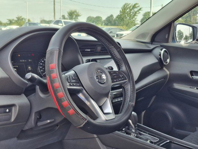 2021 Nissan Kicks SVTwo Tone | Heated Seats + Steering | in Cars & Trucks in Guelph - Image 2