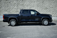 This 2022 Toyota Tundra is for sale today. This Crew Cab 4X4 pickup has 48,064 kms. It's black in co... (image 1)