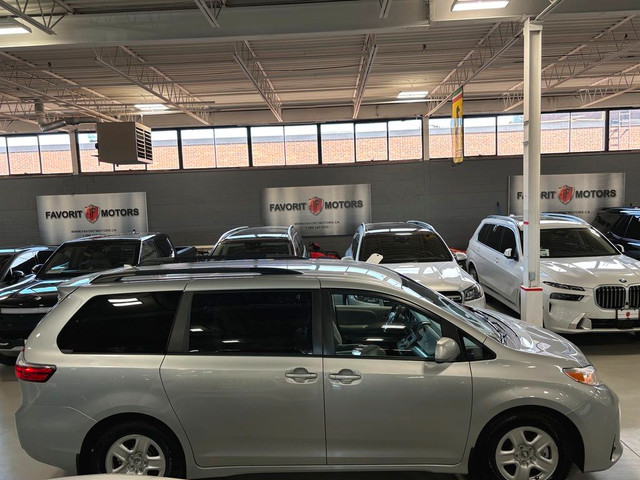 2020 Toyota Sienna LE|8PASSENGER|POWERDOORS|APPLECARPLAY|BACKUPC in Cars & Trucks in City of Toronto - Image 3