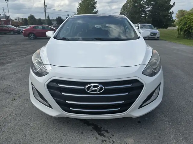 2016 Hyundai Elantra GT GLS - Tech Package - No Accidents...63760520707203121