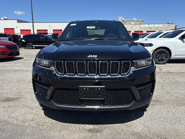 2025 Jeep Grand Cherokee 4xe BASE in Cars & Trucks in Mississauga / Peel Region - Image 2