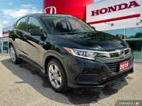 This 2019 Honda HR-V LX SUV offers practicality and style in one sleek package. Boasting a low 39,90... (image 7)
