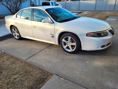 2005 Pontiac Bonneville GXP