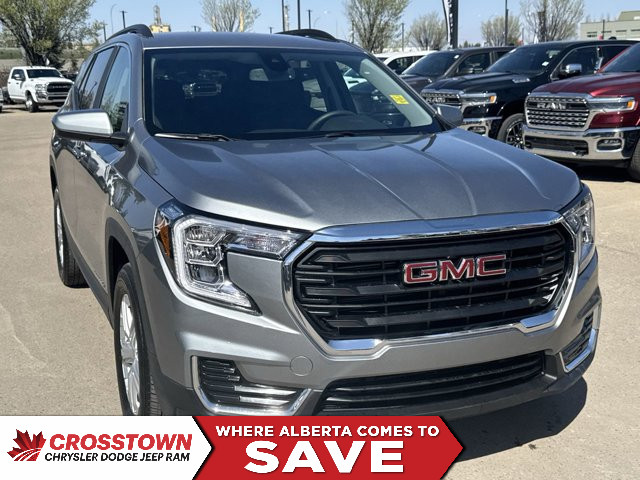 2024 GMC Terrain SLE | Cloth Seats | Apple CarPlay in Cars & Trucks in Edmonton