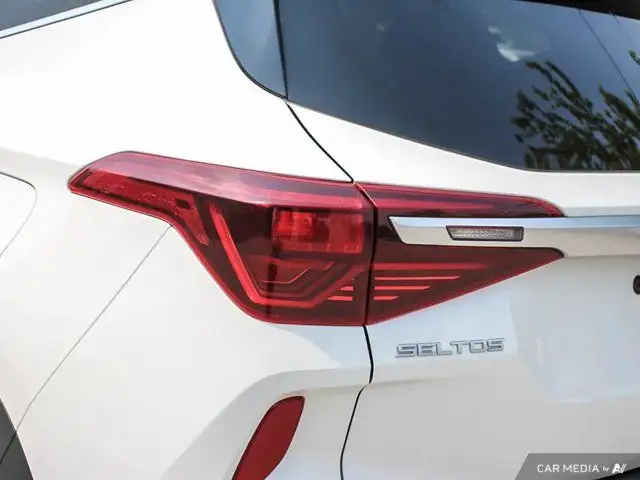 2023 Kia Seltos SX Turbo | 10.25 Display | Bose Audio | Sunroof in Cars & Trucks in Hamilton - Image 16