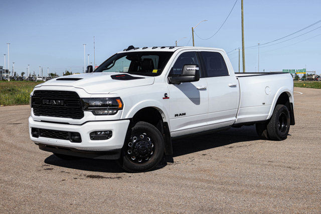 2024 Ram 3500 LIMITED CREWCAB DUALLY 4X4 DIESEL LEATHER SUNROOF in Cars & Trucks in Strathcona County