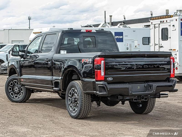 2025 Ford F-350 Super Duty PLATINUM in Cars & Trucks in Edmonton - Image 4