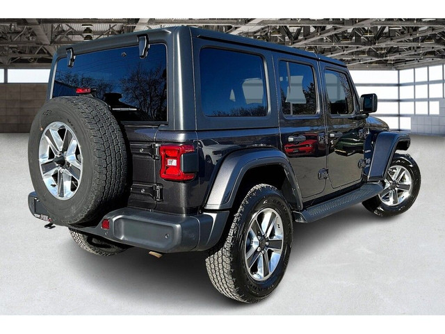  2020 Jeep WRANGLER UNLIMITED Sahara | Dual Top | LED | Heated L in Cars & Trucks in Mississauga / Peel Region - Image 2