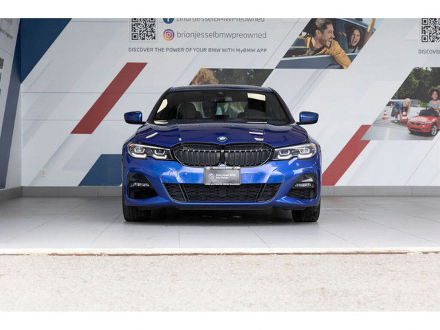 2021 BMW 3 Series 330i xDrive Sedan North America in Cars & Trucks in Vancouver - Image 3
