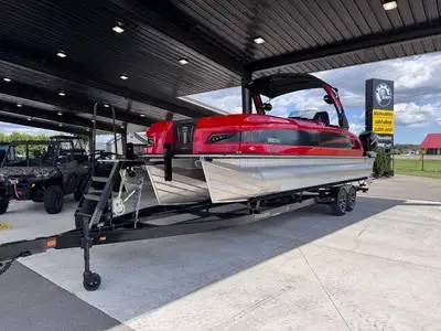 USED 2022 MANITOU 27FT XT RFXW WITH DUAL MERCURY 400XL VERADO'S & JOYSTICK PILOTING 6 HRS / 4HRS ON...