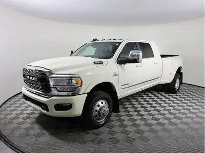 Our Diesel-powered 2023 RAM 3500 Limited Crew Cab 4X4 is strong, stylish, and ready to get started i...
