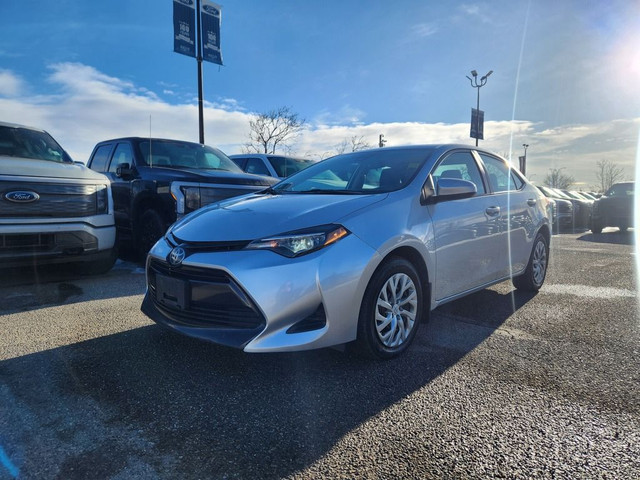  2019 Toyota Corolla LE | HEATED SEATS | BACK UP CAM in Cars & Trucks in Calgary - Image 3