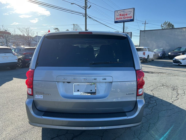  2020 Dodge Grand Caravan Keyless Entry | Rear Parking Camera in Cars & Trucks in Bedford - Image 4