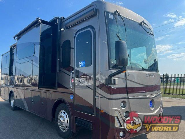 2023 HOLIDAY RAMBLER NAUTICA 33TL Class A Diesel  in Travel Trailers & Campers in Red Deer