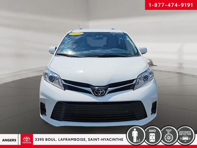2020 Toyota Sienna in Cars & Trucks in Saint-Hyacinthe - Image 2