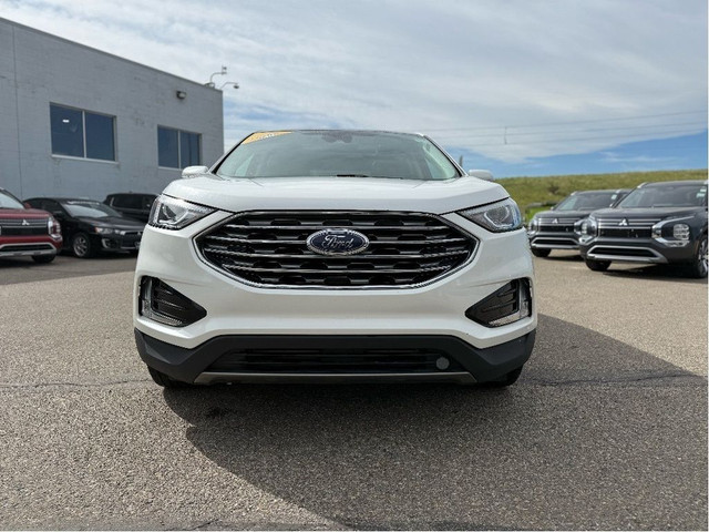 2020 Ford Edge Titanium AWD in Cars & Trucks in Calgary - Image 2