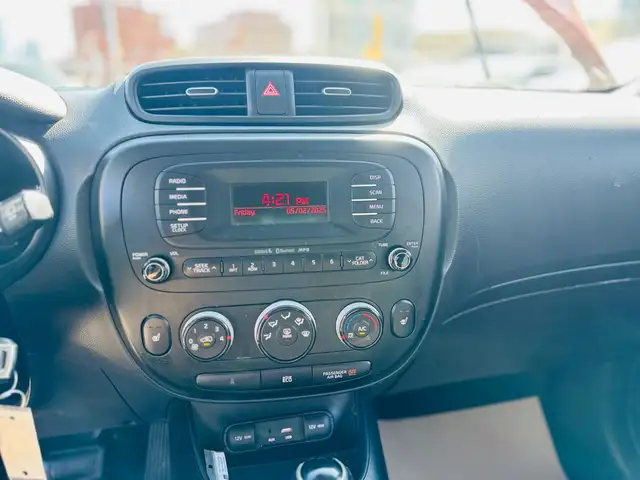 2016 KIA Soul Plus in Cars & Trucks in Edmonton - Image 11