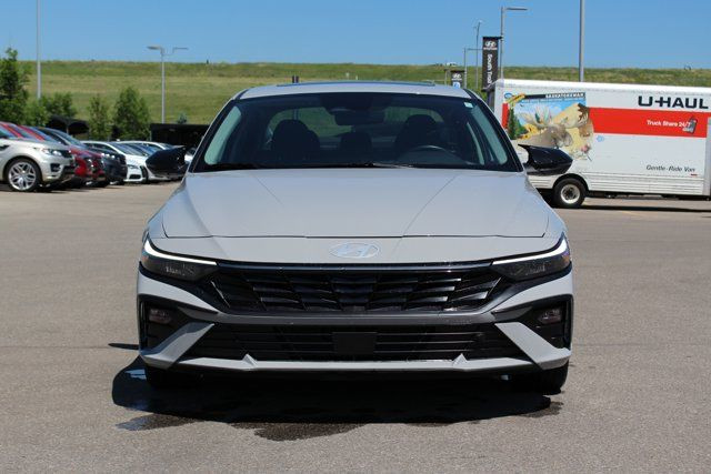 2024 Hyundai Elantra Luxury in Cars & Trucks in Calgary - Image 4
