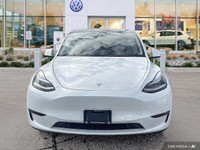 This Tesla Model Y boasts a Electric engine powering this Automatic transmission. Window Grid Antenn... (image 7)