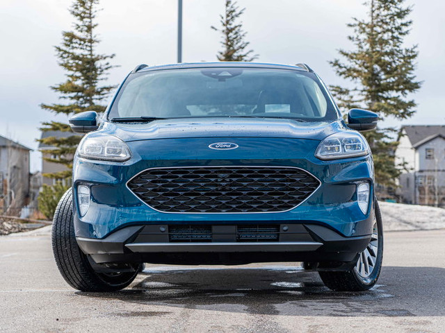 2020 Ford Escape Titanium Hybrid in Cars & Trucks in Calgary - Image 2